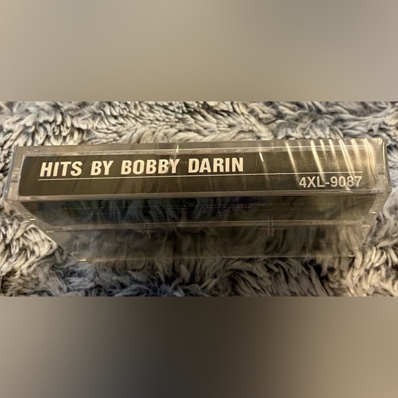 Hits By Bobby Darin SEALED VINTAGE Cassette Tape Capital Records 1984 - Picture 2 of 3